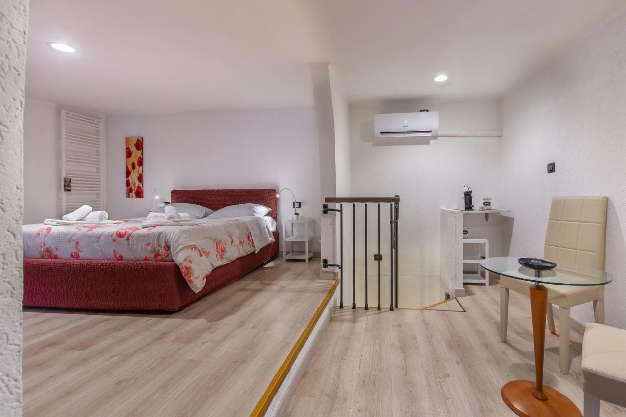 Bolognina Fair Functional Apartment Bologna Exterior photo